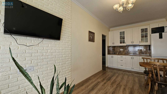 Оренда 1 кімнатної квартири, <a class="location-link" href="/kiev/" title="Недвижимость Київ">Київ</a>, <a class="location-link" href="/kiev/svyatoshinskij/" title="Недвижимость Святошинський район">Святошинський р-н</a>, Клавдіївська вул., 40в (изображение 3)