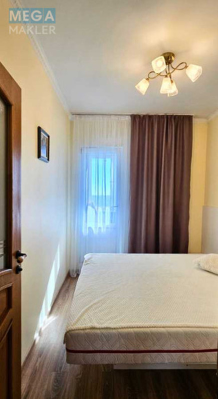 Оренда 1 кімнатної квартири, <a class="location-link" href="/kiev/" title="Недвижимость Київ">Київ</a>, <a class="location-link" href="/kiev/svyatoshinskij/" title="Недвижимость Святошинський район">Святошинський р-н</a>, Клавдіївська вул., 40в (изображение 9)