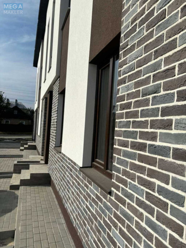 Продаж дома, 2&nbsp;поверху, 75&nbsp;кв.м, 3&nbsp;кімнати, ділянка 1&nbsp;сотка, <a class="location-link" href="/cherkassi/" title="Недвижимость Черкаси">Черкаси</a>, <a class="location-link" href="/cherkassi/pridneprovskij/" title="Недвижимость Придніпровський район">Придніпровський р-н</a>, Бандеры, 83 (изображение 3)