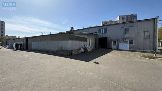 Продаж комерційної нерухомості, 3&nbsp;000&nbsp;кв.м, под склад, <a class="location-link" href="/kiev/" title="Недвижимость Київ">Київ</a>, <a class="location-link" href="/kiev/goloseevskij/" title="Недвижимость Голосіївський район">Голосіївський р-н</a>, Науки просп., 57 (изображение 3)