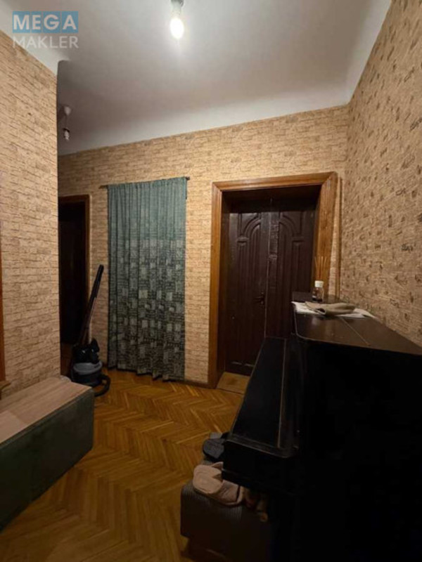 Оренда кімнати (підселення), <a class="location-link" href="/kiev/" title="Недвижимость Київ">Київ</a>, <a class="location-link" href="/kiev/solomenskij/" title="Недвижимость Солом'янський район">Солом'янський р-н</a>, Максима Кривоноса вул., 10 (изображение 7)