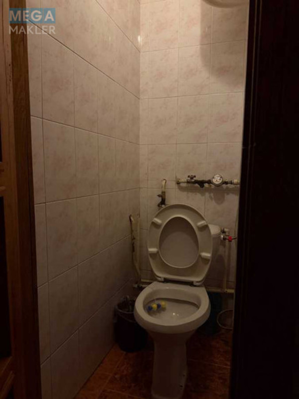 Оренда кімнати (підселення), <a class="location-link" href="/kiev/" title="Недвижимость Київ">Київ</a>, <a class="location-link" href="/kiev/solomenskij/" title="Недвижимость Солом'янський район">Солом'янський р-н</a>, Максима Кривоноса вул., 10 (изображение 12)