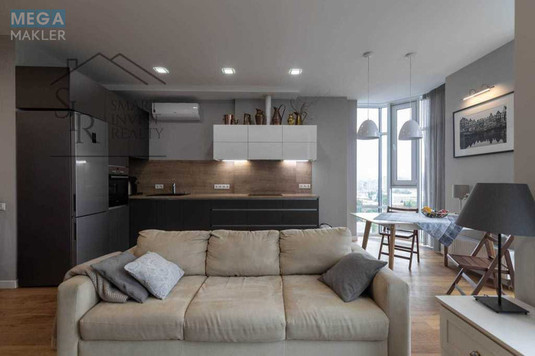 Оренда 3 кімнатної квартири, <a class="location-link" href="/kiev/" title="Недвижимость Київ">Київ</a>, <a class="location-link" href="/kiev/solomenskij/" title="Недвижимость Солом'янський район">Солом'янський р-н</a>, Авіаконструктора Антонова вул., 2Б (изображение 2)