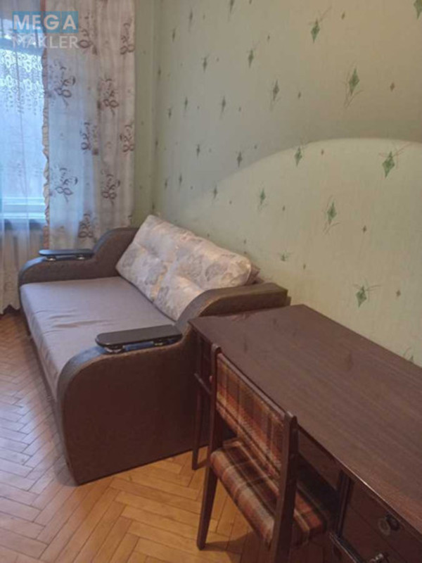 Оренда 3 кімнатної квартири, <a class="location-link" href="/kiev/" title="Недвижимость Київ">Київ</a>, <a class="location-link" href="/kiev/solomenskij/" title="Недвижимость Солом'янський район">Солом'янський р-н</a>, Авиаконструктора Антонова ул., 15 (изображение 7)