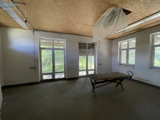 Продаж дома, 2&nbsp;поверху, 565&nbsp;кв.м, 13&nbsp;кімнат, ділянка 24&nbsp;сотки, <a class="location-link" href="/dmitrovka-selo-kv-kievo-svyatoshinskij-rajon/" title="Недвижимость Дмитрівка">Дмитрівка</a>, Привітна, 45 (изображение 9)