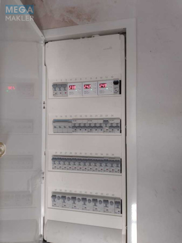 Продаж дома, 1&nbsp; поверх, 125&nbsp;кв.м, 4&nbsp;кімнати, ділянка 7&nbsp;соток, <a class="location-link" href="/bucha/" title="Недвижимость Буча">Буча</a>, Льва Симиренка (изображение 10)