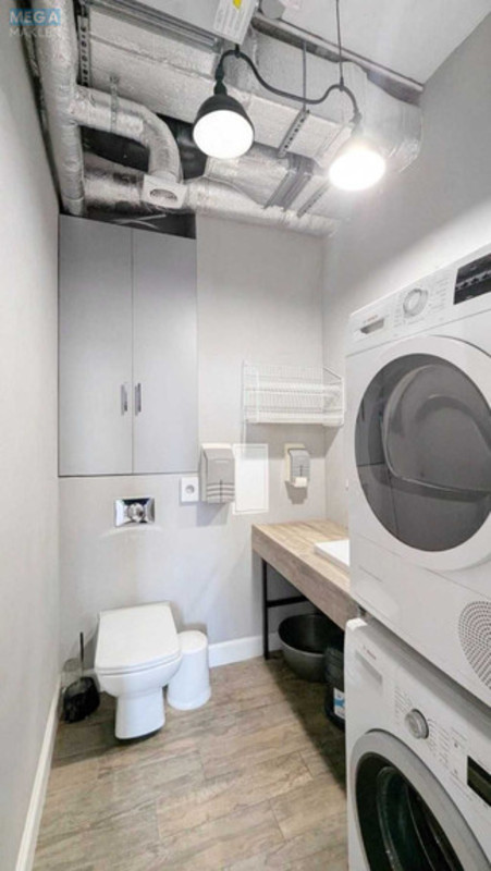 Оренда комерційної нерухомості, 98&nbsp;кв.м, <a class="location-link" href="/kiev/" title="Недвижимость Київ">Київ</a>, <a class="location-link" href="/kiev/shevchenkovskij/" title="Недвижимость Шевченківський район">Шевченківський р-н</a>, Глибочицька вул., 32в (изображение 22)