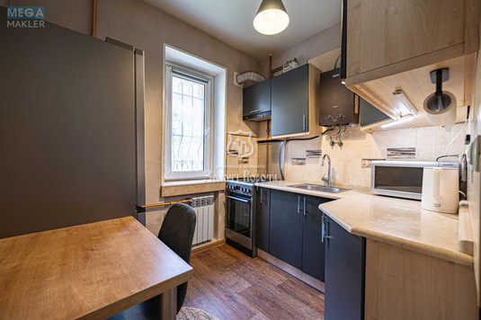 Продаж 2 кімнатної квартири (35,6/22,9/5,3), 1 пов. 3 пов. будинку, <a class="location-link" href="/kiev/" title="Недвижимость Київ">Київ</a>, <a class="location-link" href="/kiev/podolskij/" title="Недвижимость Подільський район">Подільський р-н</a>, Осиповського вул., 27 (изображение 9)