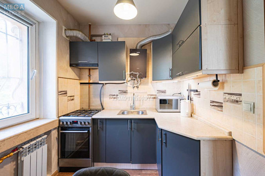 Продаж 2 кімнатної квартири (35,6/22,9/5,3), 1 пов. 3 пов. будинку, <a class="location-link" href="/kiev/" title="Недвижимость Київ">Київ</a>, <a class="location-link" href="/kiev/podolskij/" title="Недвижимость Подільський район">Подільський р-н</a>, Осиповського вул., 27 (изображение 10)