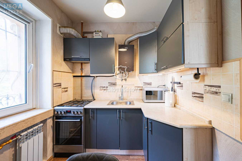 Продаж 2 кімнатної квартири (35,6/22,9/5,3), 1 пов. 3 пов. будинку, <a class="location-link" href="/kiev/" title="Недвижимость Київ">Київ</a>, <a class="location-link" href="/kiev/podolskij/" title="Недвижимость Подільський район">Подільський р-н</a>, Осиповського вул., 27 (изображение 10)