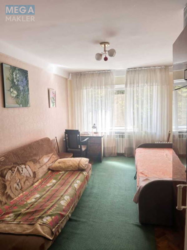 Продаж 2 кімнатної квартири (45/30/7), 3 пов. 5 пов. будинку, <a class="location-link" href="/kiev/" title="Недвижимость Київ">Київ</a>, <a class="location-link" href="/kiev/shevchenkovskij/" title="Недвижимость Шевченківський район">Шевченківський р-н</a>, Ігоря Турчина вул., 12в (изображение 2)