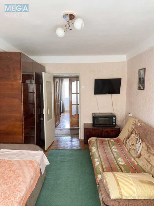 Продаж 2 кімнатної квартири (45/30/7), 3 пов. 5 пов. будинку, <a class="location-link" href="/kiev/" title="Недвижимость Київ">Київ</a>, <a class="location-link" href="/kiev/shevchenkovskij/" title="Недвижимость Шевченківський район">Шевченківський р-н</a>, Ігоря Турчина вул., 12в (изображение 4)