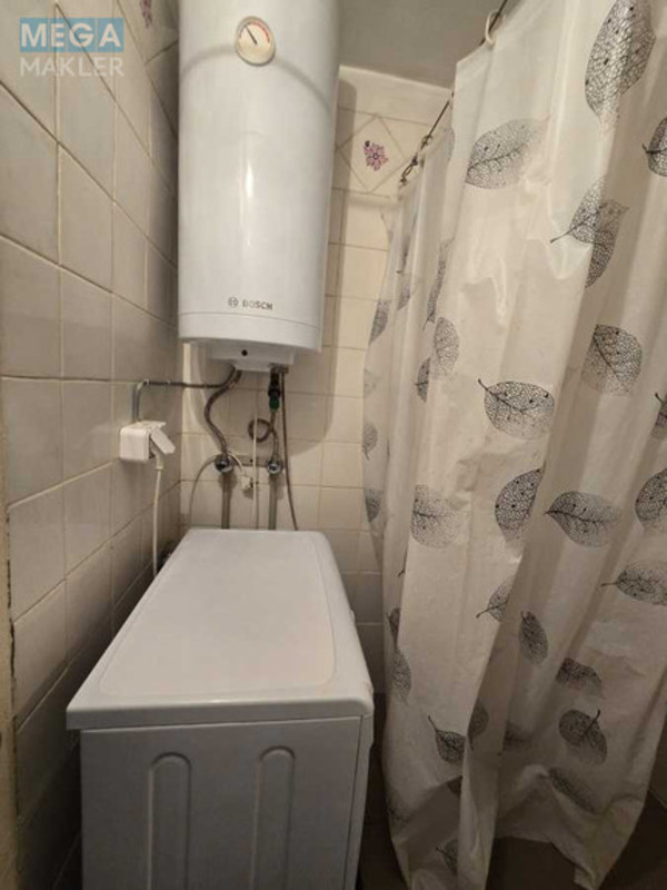 Продаж 2 кімнатної квартири (60/34/8), 3 пов. 9 пов. будинку, <a class="location-link" href="/kiev/" title="Недвижимость Київ">Київ</a>, <a class="location-link" href="/kiev/svyatoshinskij/" title="Недвижимость Святошинський район">Святошинський р-н</a>, Николая Ушакова ул., 12 (изображение 6)