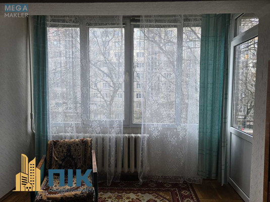 Продаж 2 кімнатної квартири (60/34/8), 3 пов. 9 пов. будинку, <a class="location-link" href="/kiev/" title="Недвижимость Київ">Київ</a>, <a class="location-link" href="/kiev/svyatoshinskij/" title="Недвижимость Святошинський район">Святошинський р-н</a>, Николая Ушакова ул., 12 (изображение 12)