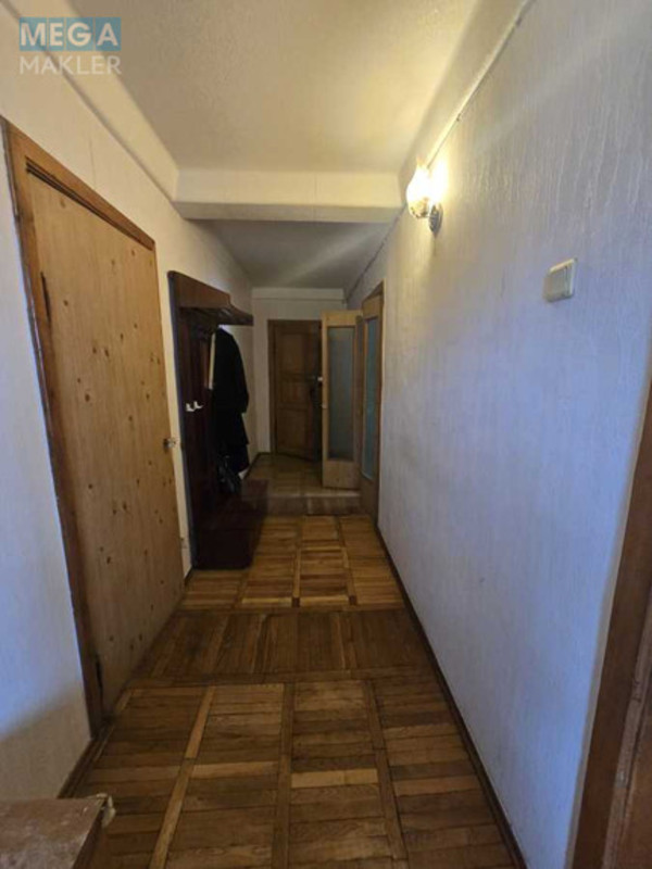 Продаж 2 кімнатної квартири (60/34/8), 3 пов. 9 пов. будинку, <a class="location-link" href="/kiev/" title="Недвижимость Київ">Київ</a>, <a class="location-link" href="/kiev/svyatoshinskij/" title="Недвижимость Святошинський район">Святошинський р-н</a>, Николая Ушакова ул., 12 (изображение 15)