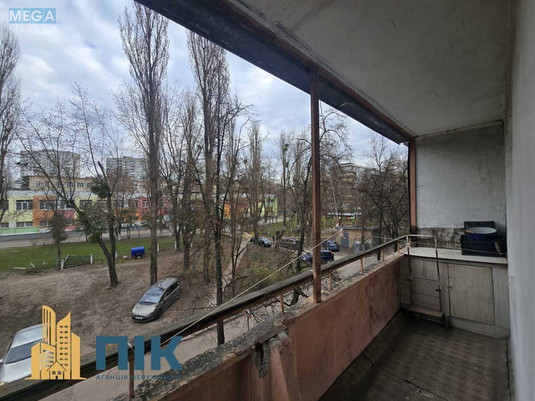 Продаж 2 кімнатної квартири (60/34/8), 3 пов. 9 пов. будинку, <a class="location-link" href="/kiev/" title="Недвижимость Київ">Київ</a>, <a class="location-link" href="/kiev/svyatoshinskij/" title="Недвижимость Святошинський район">Святошинський р-н</a>, Николая Ушакова ул., 12 (изображение 17)