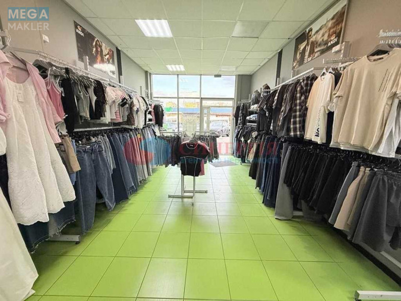 Оренда комерційної нерухомості, 45&nbsp;кв.м, под магазин, <a class="location-link" href="/kiev/" title="Недвижимость Київ">Київ</a>, <a class="location-link" href="/kiev/obolonskij/" title="Недвижимость Оболонський район">Оболонський р-н</a>, Оболонський просп., 51Б (изображение 9)