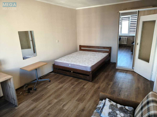 Оренда 1 кімнатної квартири, <a class="location-link" href="/kiev/" title="Недвижимость Київ">Київ</a>, <a class="location-link" href="/kiev/darnickij/" title="Недвижимость Дарницький район">Дарницький р-н</a>, Вишняковская ул., 5А (изображение 15)