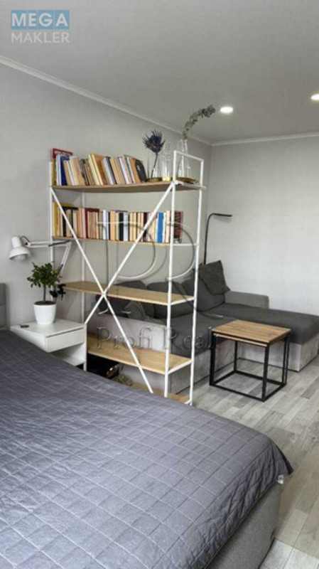 Продаж 1 кімнатної квартири (42/18/10), 15 пов. 25 пов. будинку, <a class="location-link" href="/kiev/" title="Недвижимость Київ">Київ</a>, <a class="location-link" href="/kiev/goloseevskij/" title="Недвижимость Голосіївський район">Голосіївський р-н</a>, Ломоносова вулиця, 36В (изображение 8)