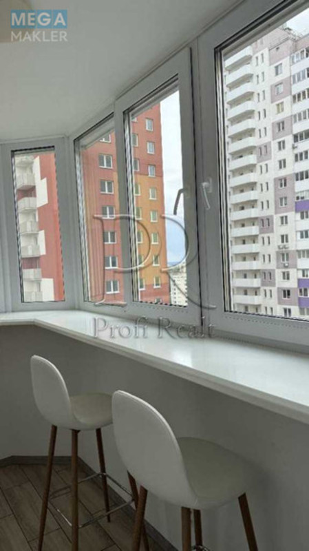 Продаж 1 кімнатної квартири (42/18/10), 15 пов. 25 пов. будинку, <a class="location-link" href="/kiev/" title="Недвижимость Київ">Київ</a>, <a class="location-link" href="/kiev/goloseevskij/" title="Недвижимость Голосіївський район">Голосіївський р-н</a>, Ломоносова вулиця, 36В (изображение 17)