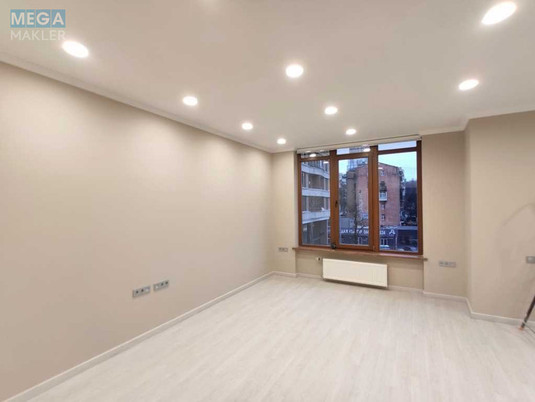 Продаж комерційної нерухомості, 126&nbsp;кв.м, под офис, <a class="location-link" href="/kiev/" title="Недвижимость Київ">Київ</a>, <a class="location-link" href="/kiev/goloseevskij/" title="Недвижимость Голосіївський район">Голосіївський р-н</a>, Жилянская ул., 59 (изображение 3)