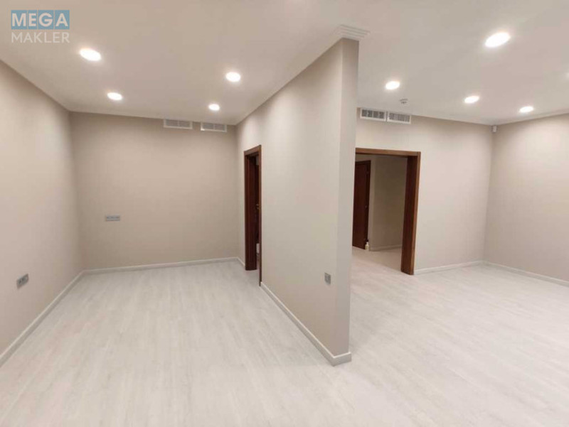 Продаж комерційної нерухомості, 126&nbsp;кв.м, под офис, <a class="location-link" href="/kiev/" title="Недвижимость Київ">Київ</a>, <a class="location-link" href="/kiev/goloseevskij/" title="Недвижимость Голосіївський район">Голосіївський р-н</a>, Жилянская ул., 59 (изображение 5)