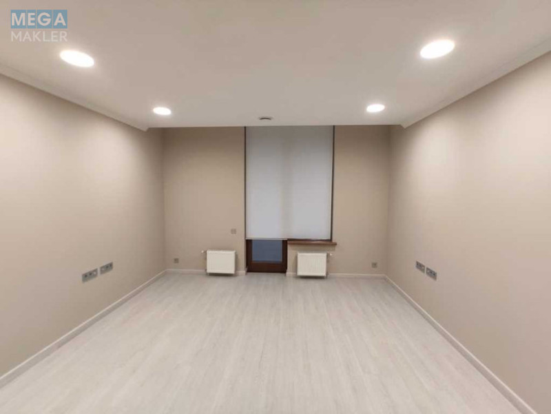 Продаж комерційної нерухомості, 126&nbsp;кв.м, под офис, <a class="location-link" href="/kiev/" title="Недвижимость Київ">Київ</a>, <a class="location-link" href="/kiev/goloseevskij/" title="Недвижимость Голосіївський район">Голосіївський р-н</a>, Жилянская ул., 59 (изображение 15)