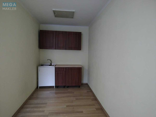 Оренда комерційної нерухомості, 124&nbsp;кв.м, под офис, <a class="location-link" href="/kiev/" title="Недвижимость Київ">Київ</a>, <a class="location-link" href="/kiev/dneprovskij/" title="Недвижимость Дніпровський район">Дніпровський р-н</a>, Георгия Тороповского ул., 37 (изображение 7)