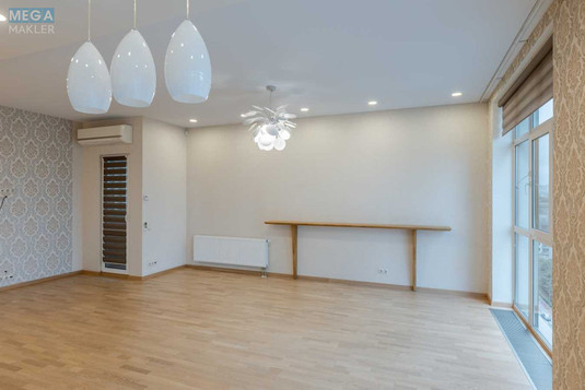 Продаж 4 кімнатної квартири (146/?/?), 16 пов. 22 пов. будинку, <a class="location-link" href="/kiev/" title="Недвижимость Київ">Київ</a>, <a class="location-link" href="/kiev/pecherskij/" title="Недвижимость Печерський район">Печерський р-н</a>, Андрія Верхогляда вул., 16 (изображение 7)