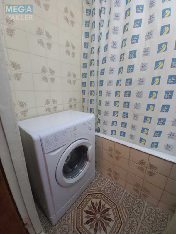 Оренда 2 кімнатної квартири, <a class="location-link" href="/kiev/" title="Недвижимость Київ">Київ</a>, <a class="location-link" href="/kiev/darnickij/" title="Недвижимость Дарницький район">Дарницький р-н</a>, Декабристів вул., 5 (изображение 5)