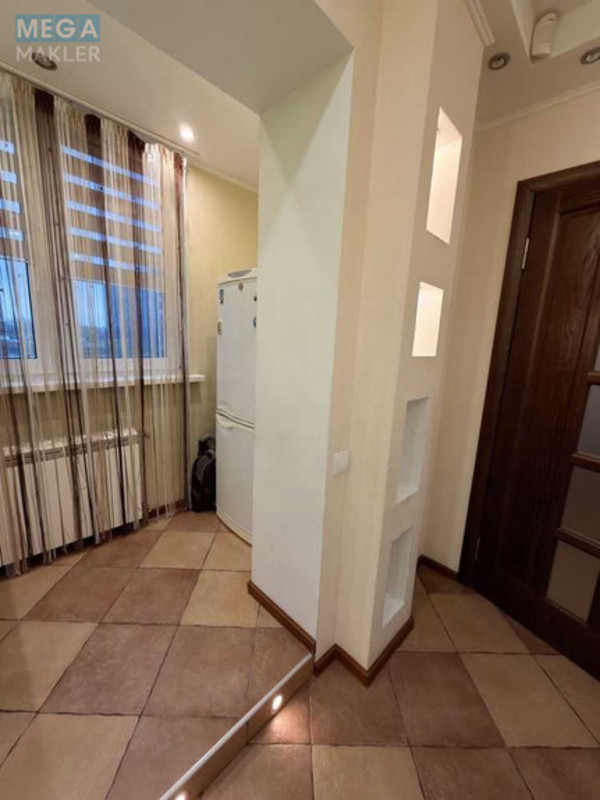 Оренда 1 кімнатної квартири, <a class="location-link" href="/kiev/" title="Недвижимость Київ">Київ</a>, <a class="location-link" href="/kiev/svyatoshinskij/" title="Недвижимость Святошинський район">Святошинський р-н</a>, Берестейский просп., 91 (изображение 6)