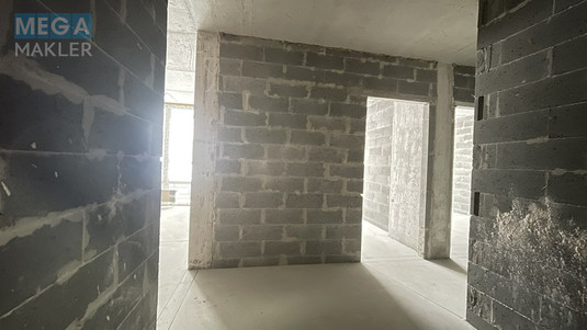 Новобудова &laquo;ЖК Варшавський 2&raquo;, 14 поверхів, <a class="location-link" href="/kiev/" title="Недвижимость Київ">Київ</a>, <a class="location-link" href="/kiev/podolskij/" title="Недвижимость Подільський район">Подільський р-н</a>, вул. Родини Крістерів 14 ( <img src="https://megamakler.com.ua/metro/ff0000.gif" alt="" class="metro" /> м. Нивки ) (изображение 4)