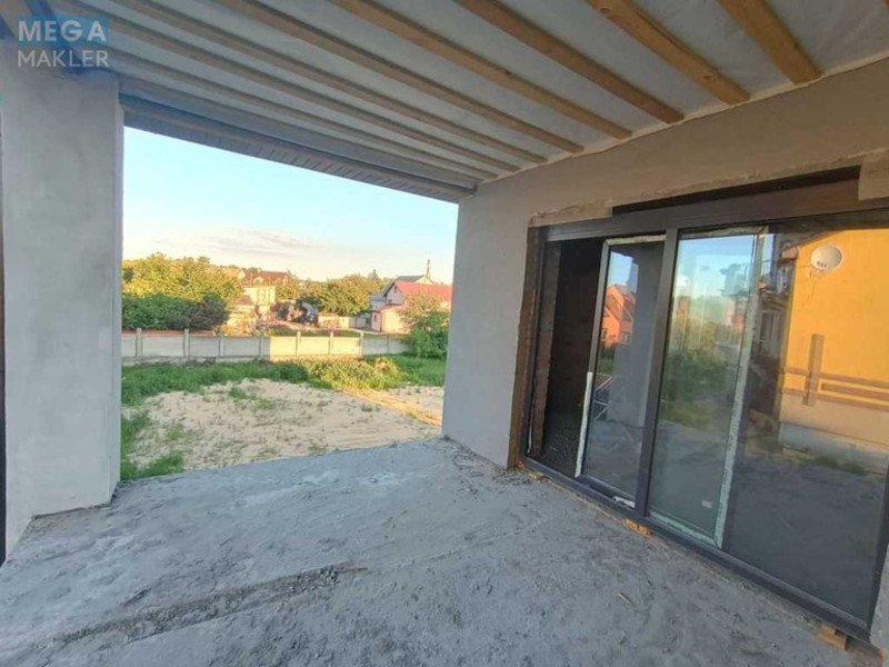 Продаж дома, 2&nbsp;поверху, 267&nbsp;кв.м, 5&nbsp;кімнат, ділянка 10&nbsp;соток, <a class="location-link" href="/pogreby-selo-kv-brovarskij-rajon/" title="Недвижимость Погреби">Погреби</a>, Ратушного, 6 (изображение 14)