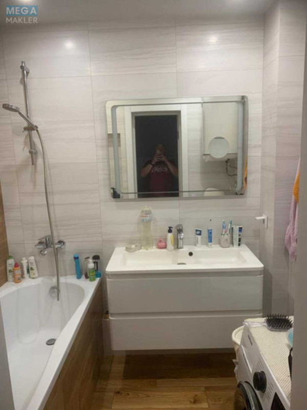 Продаж 3 кімнатної квартири (97/53/11), 14 пов. 22 пов. будинку, <a class="location-link" href="/kiev/" title="Недвижимость Київ">Київ</a>, <a class="location-link" href="/kiev/darnickij/" title="Недвижимость Дарницький район">Дарницький р-н</a>, Олени Пчілки вул., 2б (изображение 10)