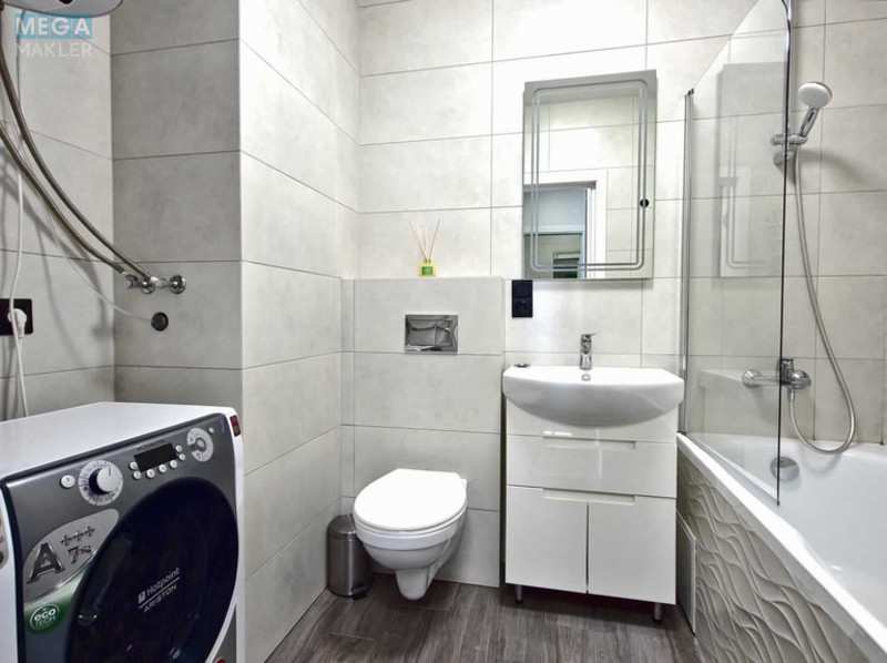 Продаж 2 кімнатної квартири (46/11/27), 24 пов. 26 пов. будинку, <a class="location-link" href="/kiev/" title="Недвижимость Київ">Київ</a>, <a class="location-link" href="/kiev/darnickij/" title="Недвижимость Дарницький район">Дарницький р-н</a>, Дніпровська наб., 16Д (изображение 10)