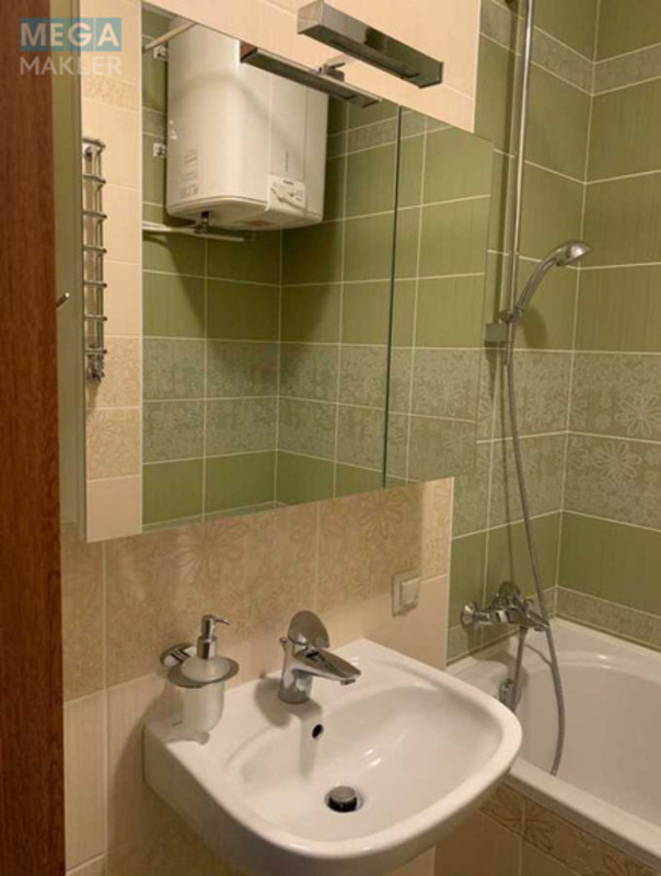 Продаж 3 кімнатної квартири (103/52/20), 4 пов. 20 пов. будинку, <a class="location-link" href="/kiev/" title="Недвижимость Київ">Київ</a>, <a class="location-link" href="/kiev/goloseevskij/" title="Недвижимость Голосіївський район">Голосіївський р-н</a>, Саперно-Слобідська вул., 10 (изображение 18)