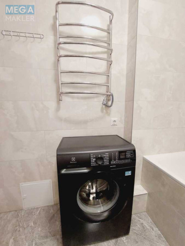 Оренда 1 кімнатної квартири, <a class="location-link" href="/kiev/" title="Недвижимость Київ">Київ</a>, <a class="location-link" href="/kiev/darnickij/" title="Недвижимость Дарницький район">Дарницький р-н</a>, Армянская ул., 8 (изображение 8)