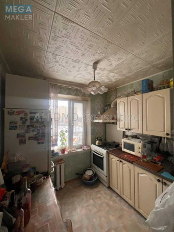 Продаж 4 кімнатної квартири (79/?/?), 7 пов. 9 пов. будинку, <a class="location-link" href="/kiev/" title="Недвижимость Київ">Київ</a>, <a class="location-link" href="/kiev/dneprovskij/" title="Недвижимость Дніпровський район">Дніпровський р-н</a>, Анатолия Соловьяненко ул., 2/6 (изображение 8)