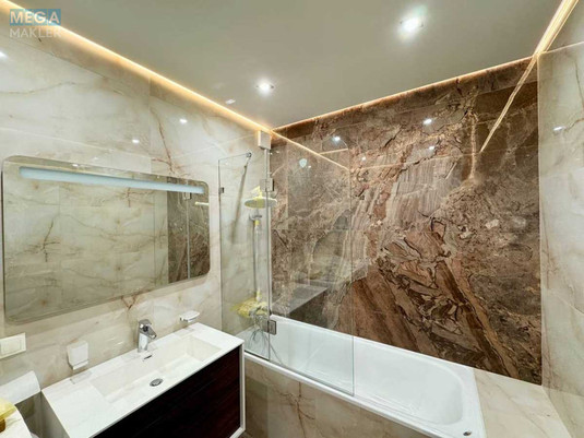 Продаж 2 кімнатної квартири (66/31/12), 16 пов. 16 пов. будинку, <a class="location-link" href="/kiev/" title="Недвижимость Київ">Київ</a>, <a class="location-link" href="/kiev/goloseevskij/" title="Недвижимость Голосіївський район">Голосіївський р-н</a>, Михайла Максимовича вул., 9в (изображение 2)