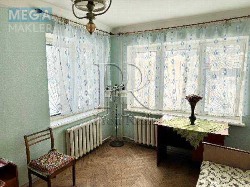 Продаж 2 кімнатної квартири (47/30/7), 1 пов. 5 пов. будинку, <a class="location-link" href="/kiev/" title="Недвижимость Київ">Київ</a>, <a class="location-link" href="/kiev/podolskij/" title="Недвижимость Подільський район">Подільський р-н</a>, Стеценка вулиця, 2 (изображение 5)