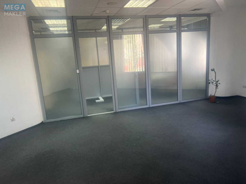 Оренда комерційної нерухомості, 1&nbsp;646&nbsp;кв.м, под офис, <a class="location-link" href="/kiev/" title="Недвижимость Київ">Київ</a>, <a class="location-link" href="/kiev/dneprovskij/" title="Недвижимость Днепровский район">Днепровский р-н</a>, Тараса Шевченка бульв., 37/122 (изображение 3)