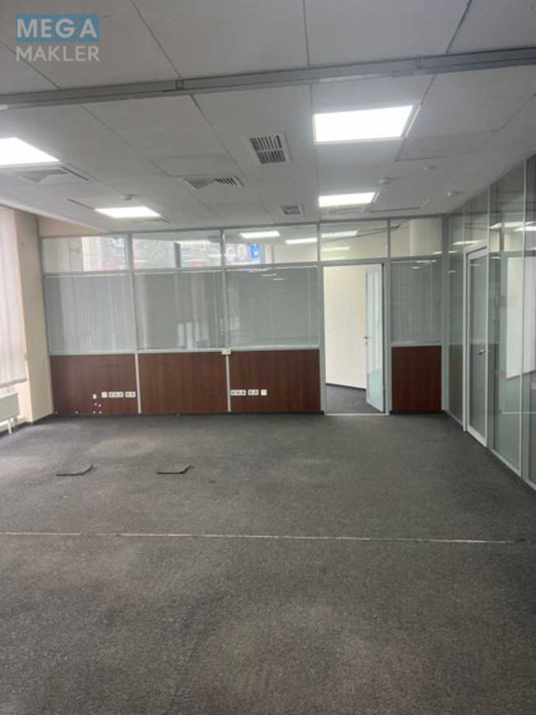 Оренда комерційної нерухомості, 1&nbsp;646&nbsp;кв.м, под офис, <a class="location-link" href="/kiev/" title="Недвижимость Київ">Київ</a>, <a class="location-link" href="/kiev/dneprovskij/" title="Недвижимость Днепровский район">Днепровский р-н</a>, Тараса Шевченка бульв., 37/122 (изображение 11)