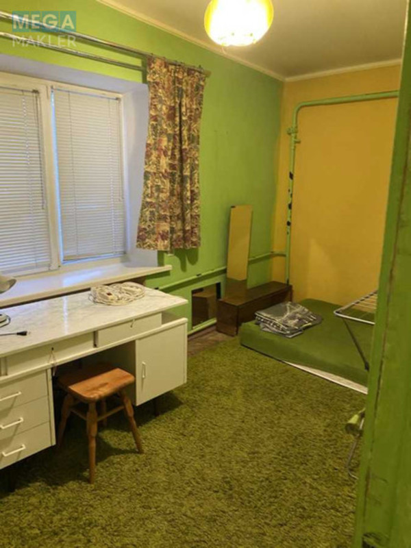 Оренда 2 кімнатної квартири, <a class="location-link" href="/kiev/" title="Недвижимость Київ">Київ</a>, <a class="location-link" href="/kiev/goloseevskij/" title="Недвижимость Голосіївський район">Голосіївський р-н</a>, Михайла Ломоносова вул., 4 (изображение 3)