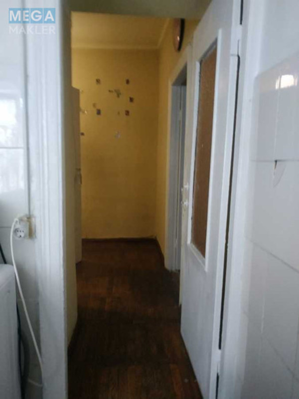 Оренда 2 кімнатної квартири, <a class="location-link" href="/kiev/" title="Недвижимость Київ">Київ</a>, <a class="location-link" href="/kiev/goloseevskij/" title="Недвижимость Голосіївський район">Голосіївський р-н</a>, Михайла Ломоносова вул., 4 (изображение 8)