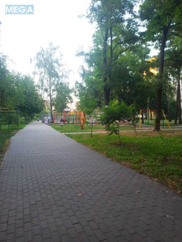 Продаж 2 кімнатної квартири (52/32/8), 3 пов. 9 пов. будинку, <a class="location-link" href="/cherkassi/" title="Недвижимость Черкаси">Черкаси</a>, <a class="location-link" href="/cherkassi/sosnovskij/" title="Недвижимость Сосновський район">Сосновський р-н</a>, вул. Луначарського, 1 (изображение 12)