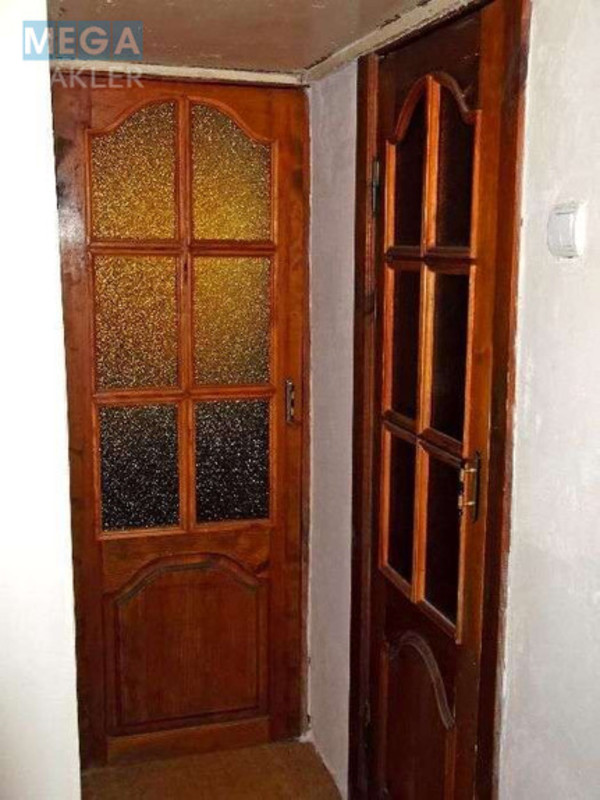 Продаж 1 кімнатної квартири (38/20/7), 6 пов. 9 пов. будинку, <a class="location-link" href="/cherkassi/" title="Недвижимость Черкаси">Черкаси</a>, <a class="location-link" href="/cherkassi/sosnovskij/" title="Недвижимость Сосновський район">Сосновський р-н</a>, Сумгаитская (изображение 3)