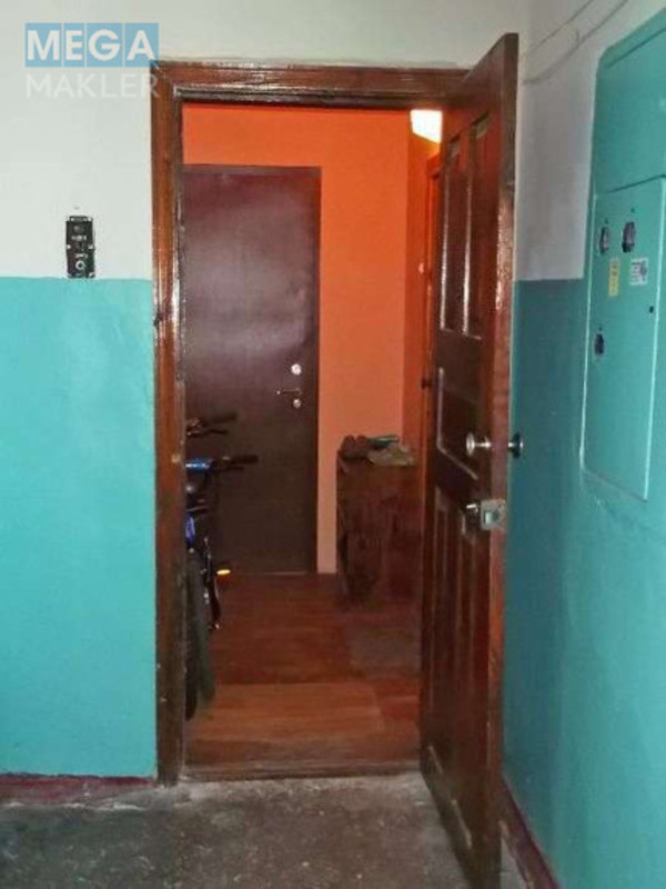 Продаж 1 кімнатної квартири (38/20/7), 6 пов. 9 пов. будинку, <a class="location-link" href="/cherkassi/" title="Недвижимость Черкаси">Черкаси</a>, <a class="location-link" href="/cherkassi/sosnovskij/" title="Недвижимость Сосновський район">Сосновський р-н</a>, Сумгаитская (изображение 8)