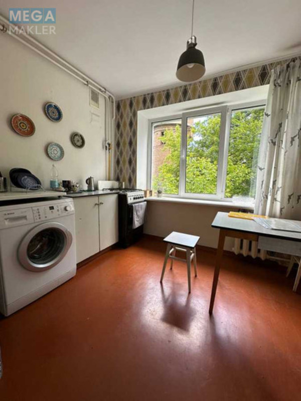 Продаж 2 кімнатної квартири (53/40/7), 2 пов. 5 пов. будинку, <a class="location-link" href="/cherkassi/" title="Недвижимость Черкаси">Черкаси</a>, <a class="location-link" href="/cherkassi/sosnovskij/" title="Недвижимость Сосновський район">Сосновський р-н</a>, Є. Кухарця (маршала Красовського), 4/1 (изображение 6)