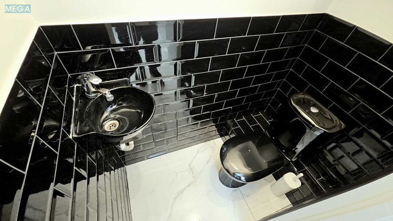 Оренда комерційної нерухомості, 73&nbsp;кв.м, под офис, <a class="location-link" href="/kiev/" title="Недвижимость Київ">Київ</a>, <a class="location-link" href="/kiev/pecherskij/" title="Недвижимость Печерський район">Печерський р-н</a>, Круглоуниверситетская ул., 14 (изображение 11)