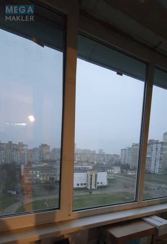 Продаж 2 кімнатної квартири (53/30/7), 9 пов. 10 пов. будинку, <a class="location-link" href="/kiev/" title="Недвижимость Київ">Київ</a>, <a class="location-link" href="/kiev/desnyanskij/" title="Недвижимость Деснянський район">Деснянський р-н</a>, Оноре Де Бальзака ул., 79 (изображение 8)